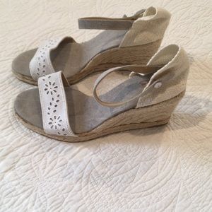 NWOT Castañer Wedge Espadrilles Sz 38